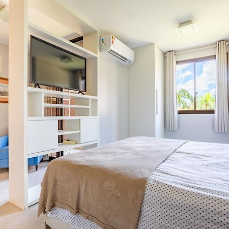 Life Resorts - J 215 - Beira Lago - Piscina - Clube - Refugio Do Casal - By Hospede Facil Бразилия Екстериор снимка