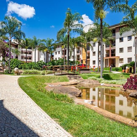 Life Resorts - J 215 - Beira Lago - Piscina - Clube - Refugio Do Casal - By Hospede Facil Бразилия Екстериор снимка