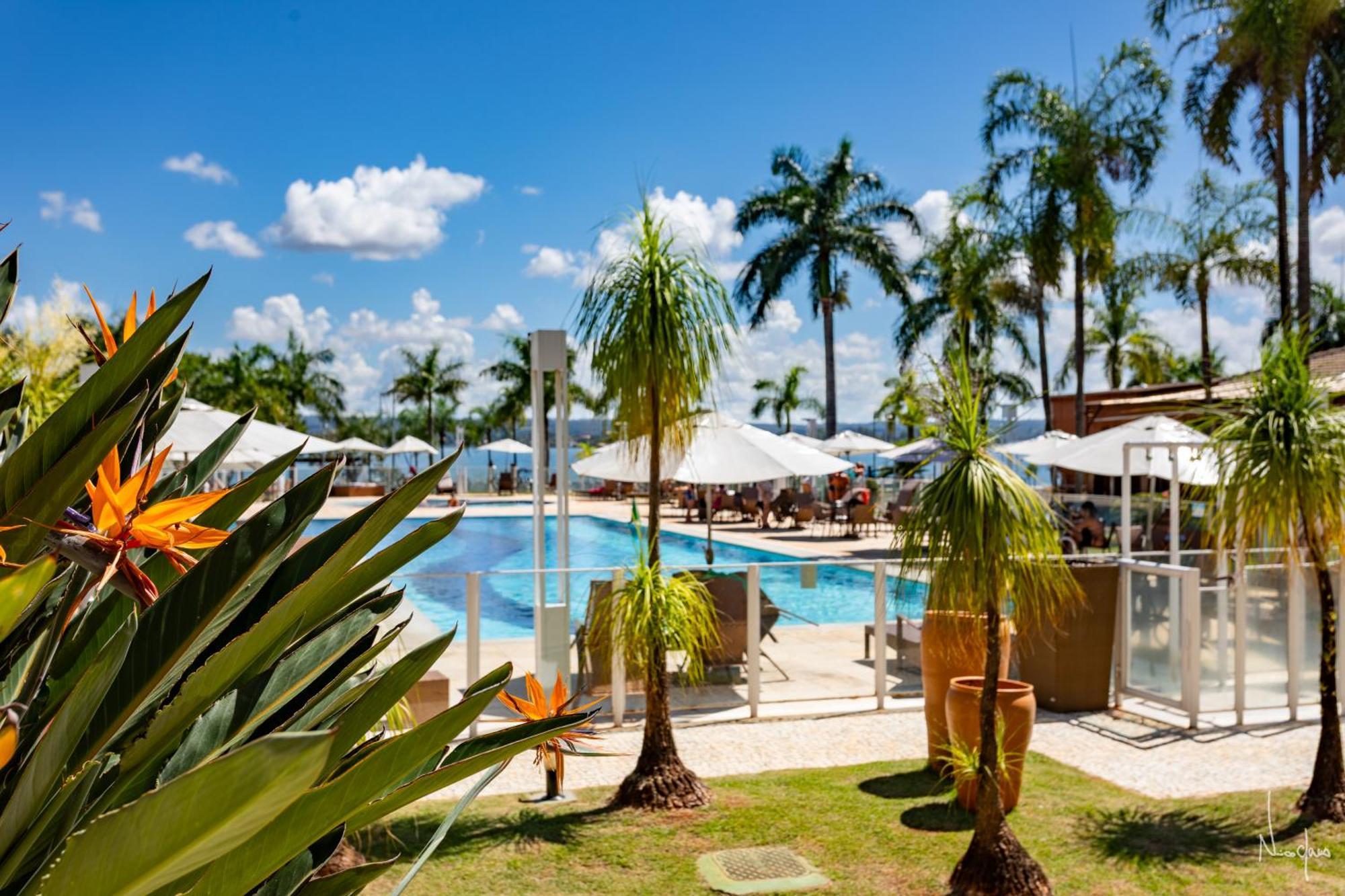 Life Resorts - J 215 - Beira Lago - Piscina - Clube - Refugio Do Casal - By Hospede Facil Бразилия Екстериор снимка