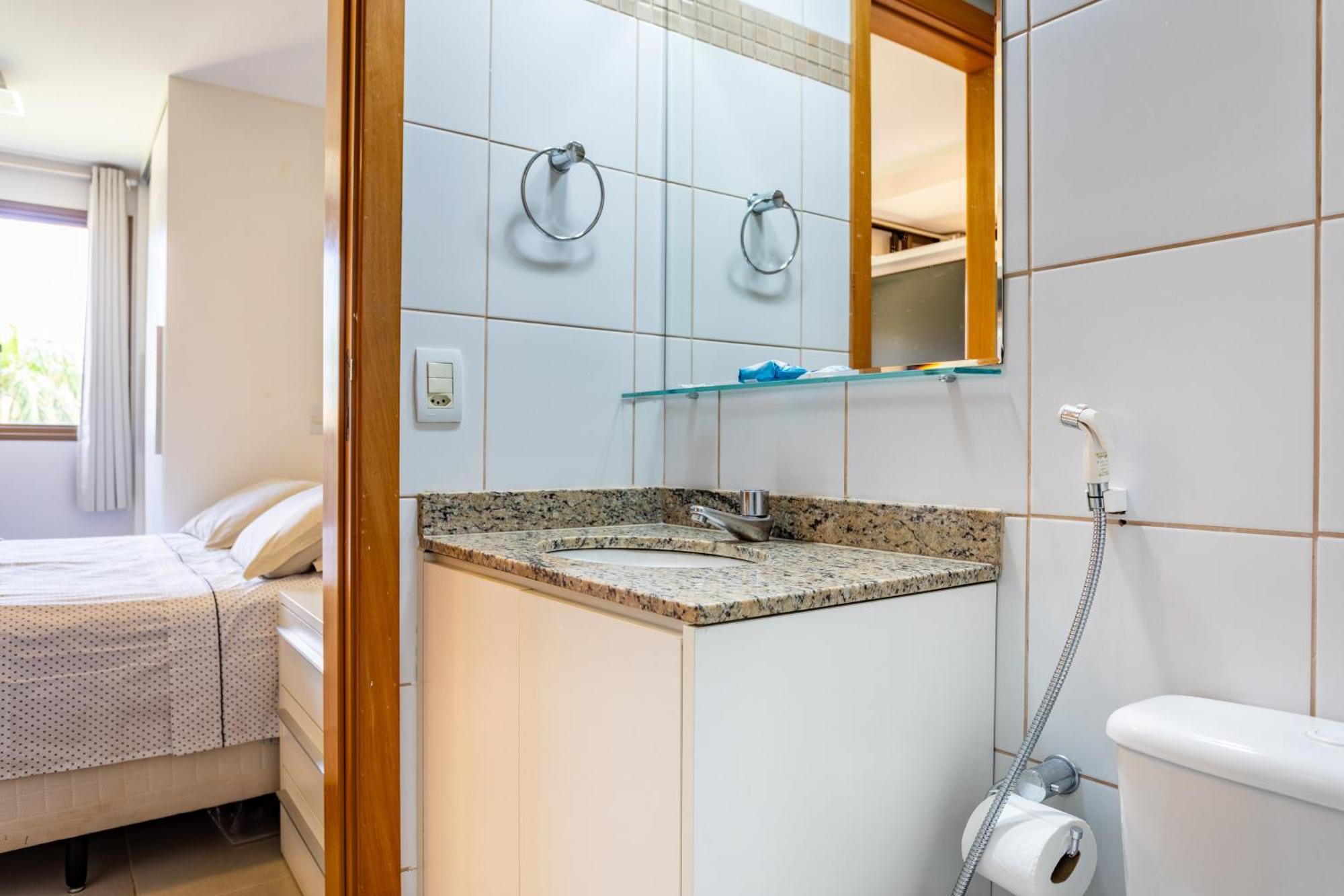 Life Resorts - J 215 - Beira Lago - Piscina - Clube - Refugio Do Casal - By Hospede Facil Бразилия Екстериор снимка